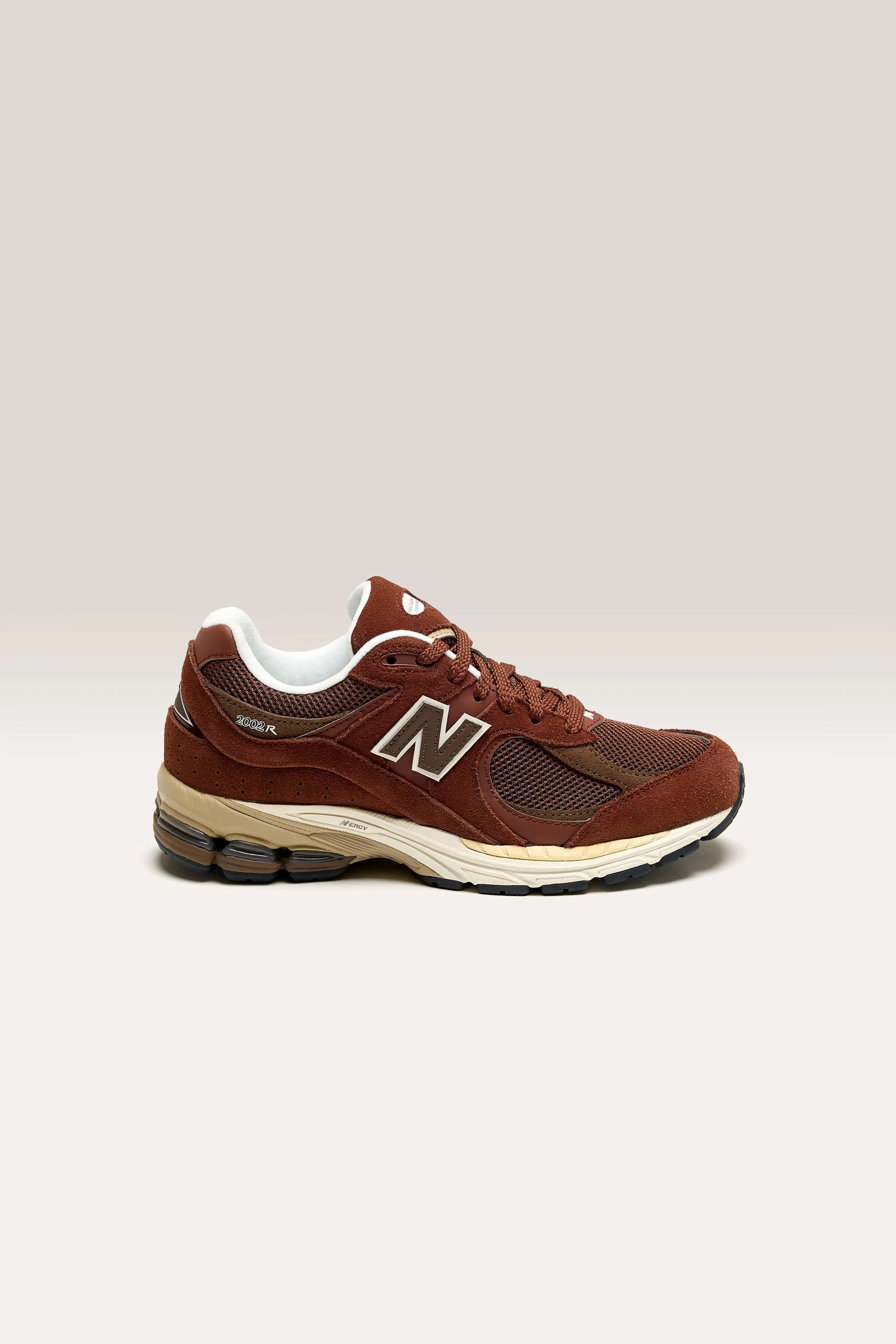 2002R for Women (242 / W / BROWN)