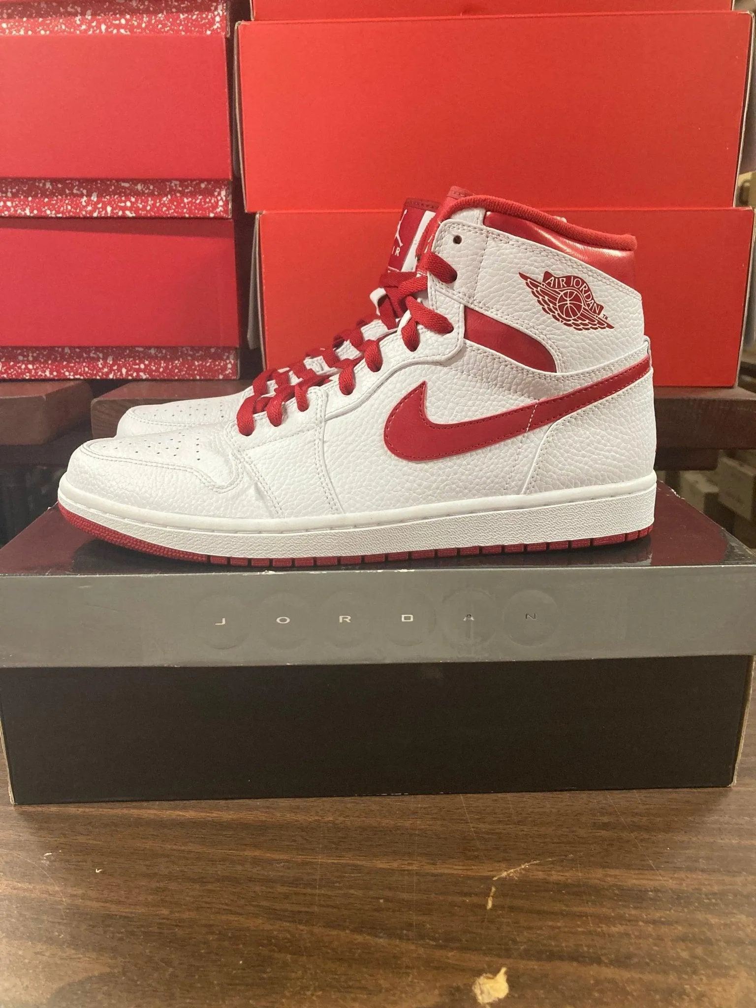 Air Jordan 1 Retro Do the Right Thing Red