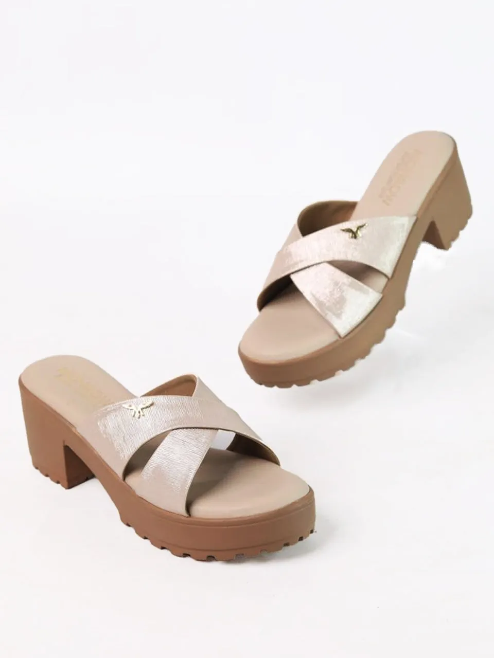 Alazne Beige Platform Heels