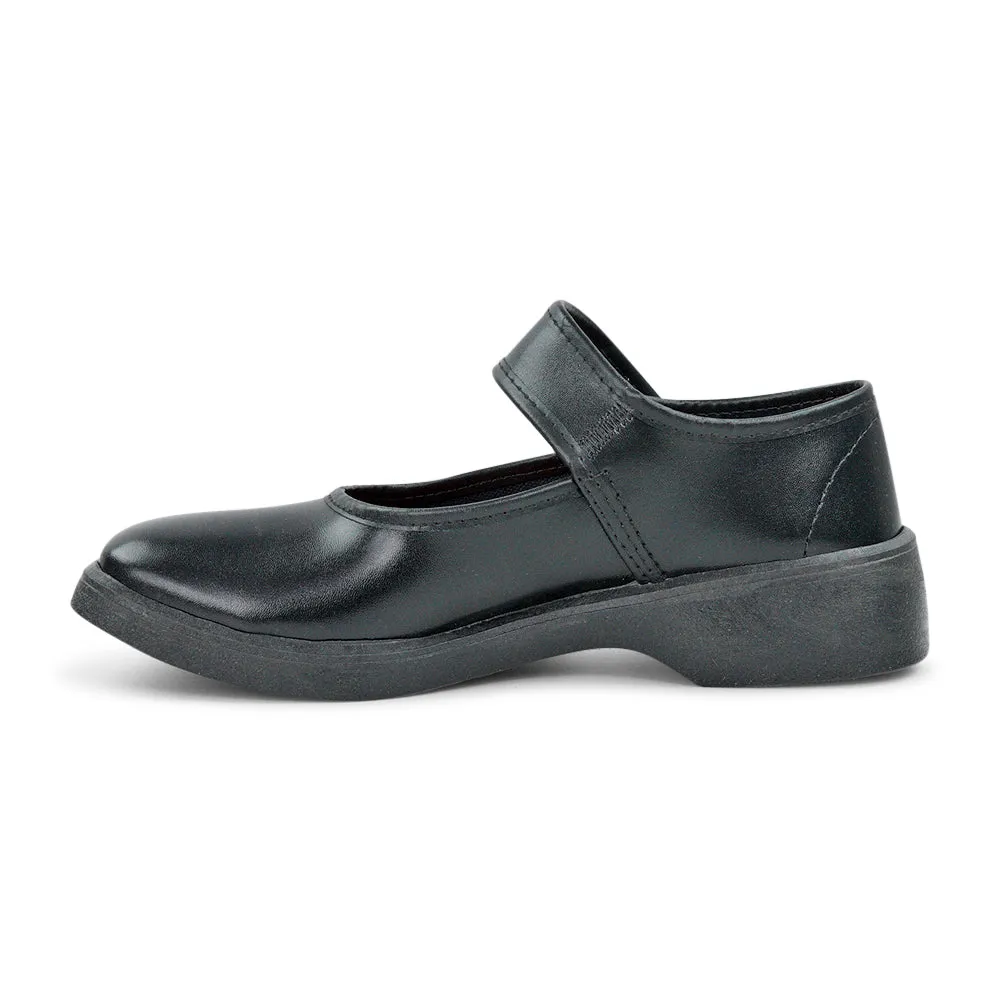 B.First ARIEL SCHOOL DRESS Shoe