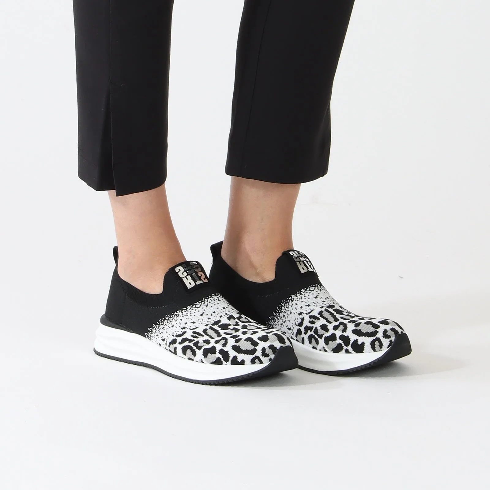 Black & White Leo Print Knitted Sneakers