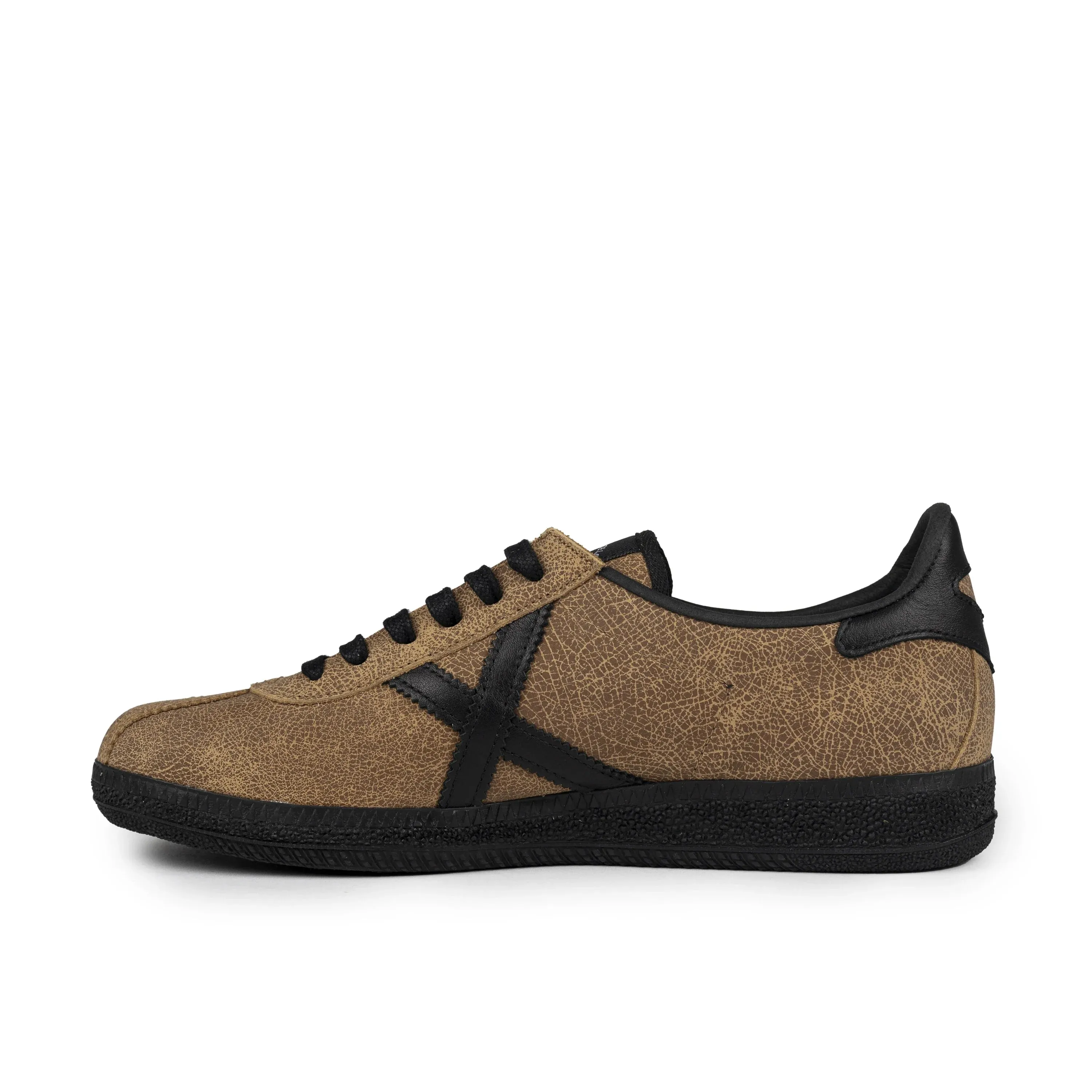 MUNICH | SNEAKERS UNISEX | BARRU 155 CAMEL | MARRÓN