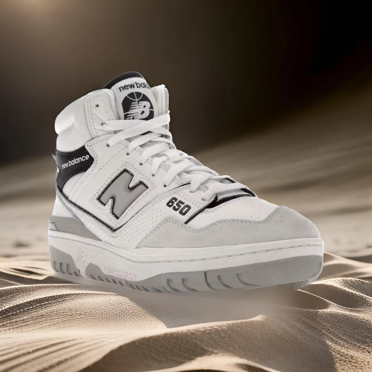 NEW BALANCE ~650R Lifestyle~ (White/Black) High Top Sneaker ~Size 10~ (Men’s)