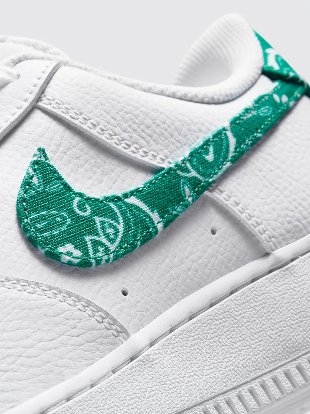 Nike Air Force 1 '07 Essential - White/Malachite-White-White