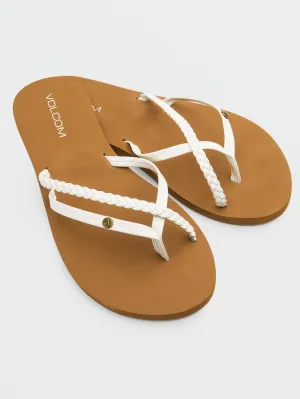 Thrills Ii Sandal - White