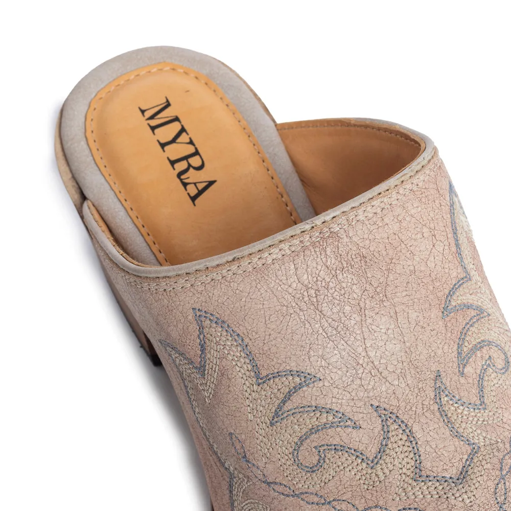 Ximena Ranch Mules in Ivory